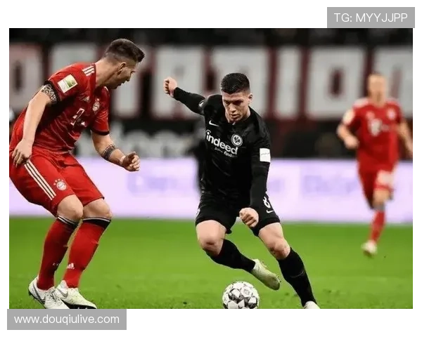 拜仁慕尼黑8-1狂胜沃尔夫斯堡，创双方交锋最大分差纪录