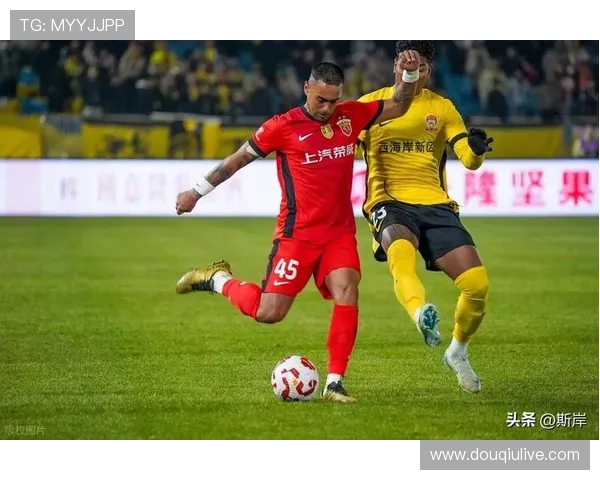 上海海港与莱昂纳多续约，保障攻击线稳定性